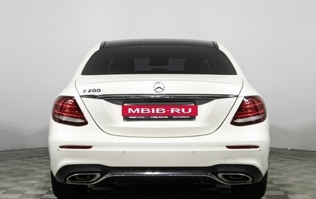 Mercedes-Benz E-Класс, 2016 год, 2 899 898 рублей, 6 фотография
