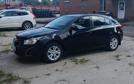 Chevrolet Cruze II, 2013 год, 970 000 рублей, 3 фотография