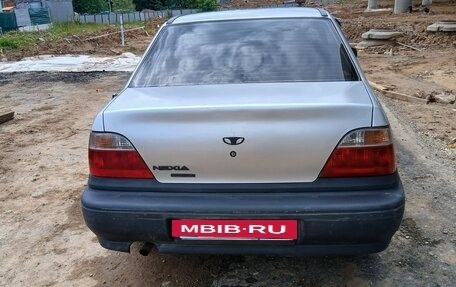 Daewoo Nexia I рестайлинг, 2003 год, 175 000 рублей, 10 фотография