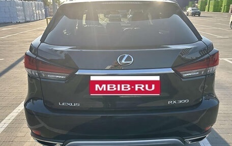 Lexus RX IV рестайлинг, 2022 год, 4 500 000 рублей, 4 фотография