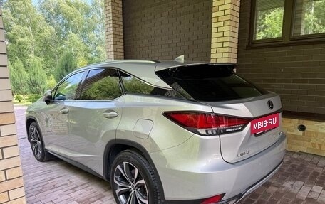 Lexus RX IV рестайлинг, 2021 год, 5 450 000 рублей, 12 фотография
