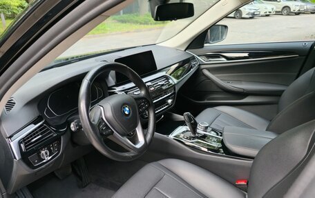 BMW 5 серия, 2020 год, 3 980 000 рублей, 20 фотография