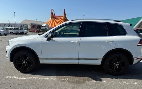Volkswagen Touareg III, 2017 год, 4 400 000 рублей, 2 фотография