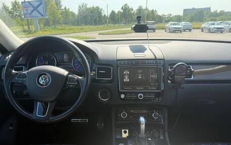 Volkswagen Touareg III, 2017 год, 4 400 000 рублей, 10 фотография