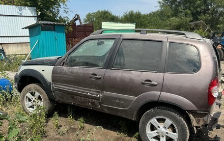 Chevrolet Niva I рестайлинг, 2016 год, 300 000 рублей, 3 фотография