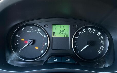 Skoda Fabia II, 2011 год, 725 000 рублей, 14 фотография