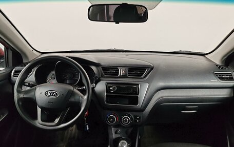 KIA Rio III рестайлинг, 2012 год, 730 000 рублей, 10 фотография