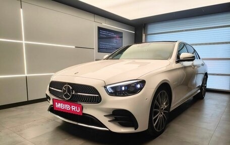 Mercedes-Benz E-Класс, 2020 год, 6 030 000 рублей, 1 фотография