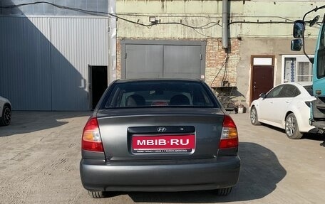 Hyundai Accent II, 2004 год, 320 000 рублей, 4 фотография