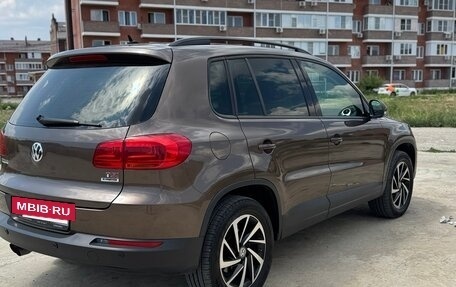 Volkswagen Tiguan I, 2015 год, 2 025 000 рублей, 5 фотография