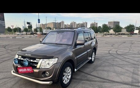 Mitsubishi Pajero IV, 2011 год, 2 050 000 рублей, 13 фотография