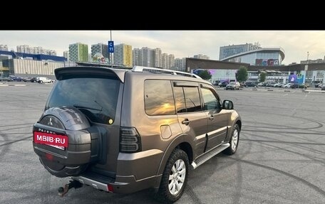 Mitsubishi Pajero IV, 2011 год, 2 050 000 рублей, 11 фотография