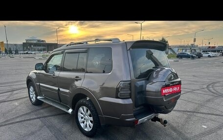 Mitsubishi Pajero IV, 2011 год, 2 050 000 рублей, 12 фотография