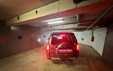 Mitsubishi Pajero IV, 2011 год, 2 050 000 рублей, 26 фотография