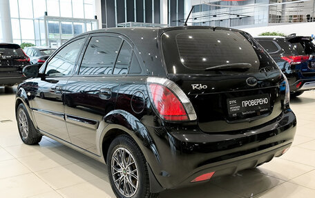 KIA Rio II, 2011 год, 650 000 рублей, 8 фотография