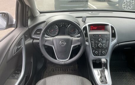 Opel Astra J, 2013 год, 695 000 рублей, 6 фотография