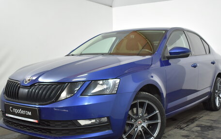 Skoda Octavia, 2018 год, 1 799 000 рублей, 3 фотография