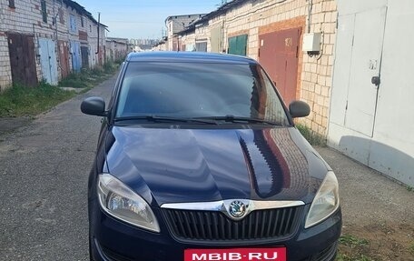 Skoda Fabia II, 2011 год, 575 000 рублей, 1 фотография