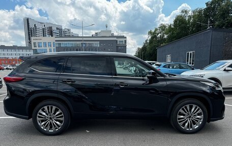 Toyota Highlander, 2024 год, 4 900 000 рублей, 7 фотография