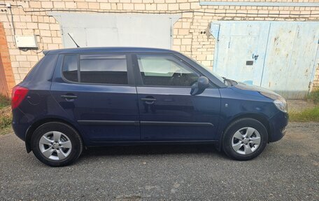 Skoda Fabia II, 2011 год, 575 000 рублей, 2 фотография
