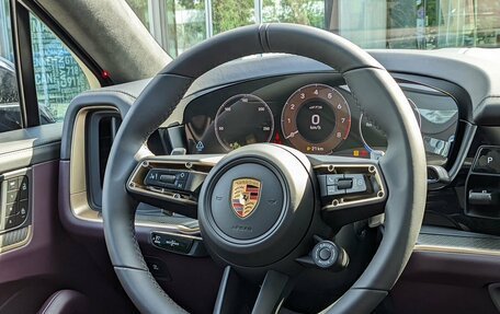 Porsche Cayenne III, 2025 год, 25 320 000 рублей, 10 фотография