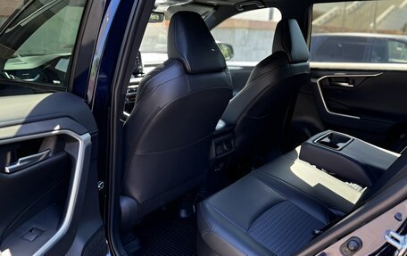 Toyota RAV4, 2022 год, 2 900 000 рублей, 11 фотография