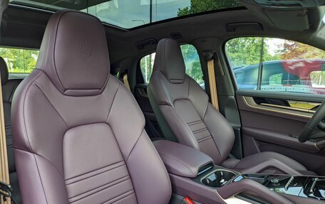 Porsche Cayenne III, 2025 год, 25 320 000 рублей, 14 фотография