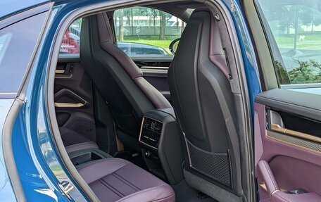 Porsche Cayenne III, 2025 год, 25 320 000 рублей, 19 фотография