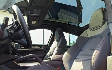 Porsche Cayenne III, 2025 год, 25 320 000 рублей, 22 фотография