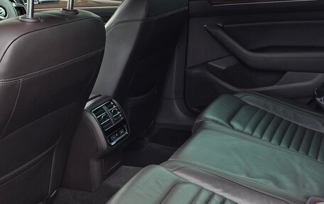 Volkswagen Passat B8 рестайлинг, 2015 год, 1 650 000 рублей, 11 фотография