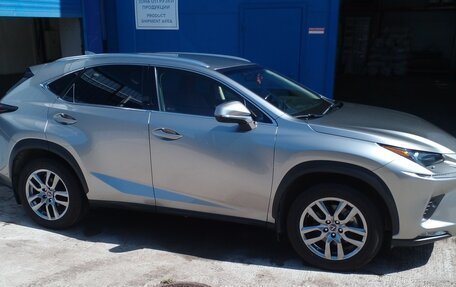 Lexus NX I, 2017 год, 3 800 000 рублей, 3 фотография