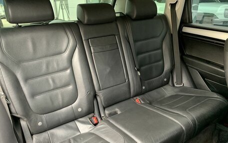 Volkswagen Touareg III, 2010 год, 2 000 000 рублей, 10 фотография
