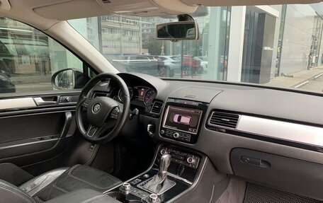 Volkswagen Touareg III, 2010 год, 2 000 000 рублей, 9 фотография