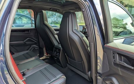 Porsche Cayenne III, 2025 год, 24 120 000 рублей, 16 фотография