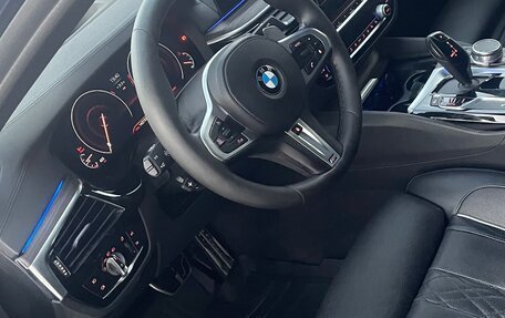 BMW 5 серия, 2018 год, 4 800 000 рублей, 18 фотография