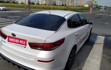 KIA Optima IV, 2018 год, 1 500 000 рублей, 8 фотография