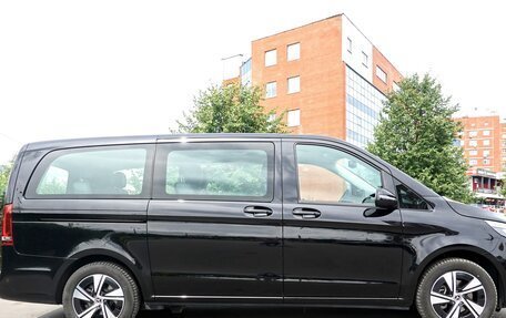 Mercedes-Benz V-Класс, 2022 год, 6 850 000 рублей, 9 фотография