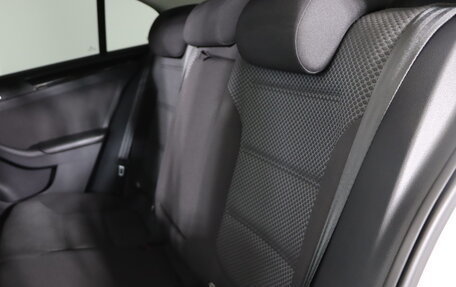 Volkswagen Jetta VI, 2016 год, 1 129 990 рублей, 20 фотография