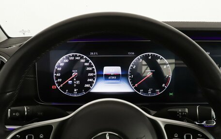 Mercedes-Benz E-Класс, 2019 год, 4 049 000 рублей, 11 фотография