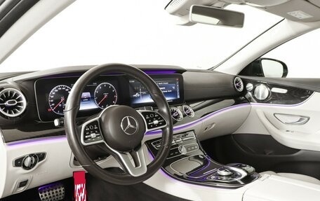 Mercedes-Benz E-Класс, 2019 год, 4 049 000 рублей, 12 фотография