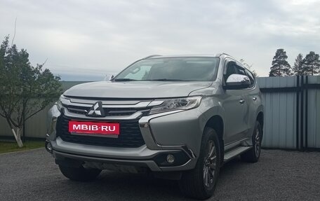 Mitsubishi Pajero Sport III рестайлинг, 2020 год, 3 250 000 рублей, 1 фотография