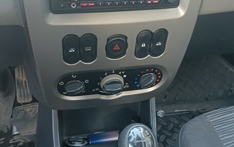 Renault Sandero I, 2011 год, 450 000 рублей, 4 фотография