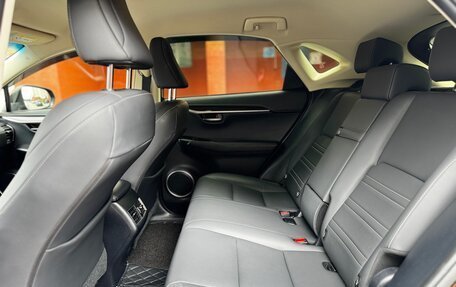 Lexus NX I, 2018 год, 3 300 000 рублей, 13 фотография