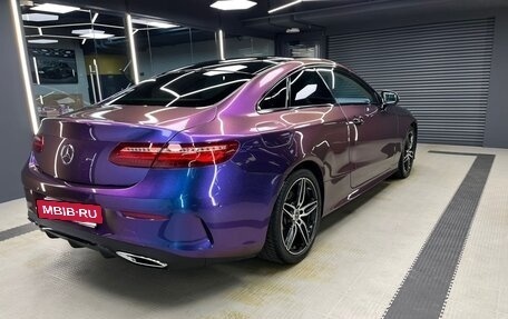 Mercedes-Benz E-Класс, 2019 год, 5 800 000 рублей, 4 фотография