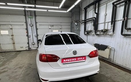 Volkswagen Jetta VI, 2011 год, 600 000 рублей, 7 фотография