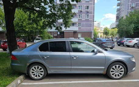 Skoda Superb III рестайлинг, 2011 год, 950 000 рублей, 4 фотография