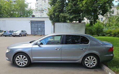 Skoda Superb III рестайлинг, 2011 год, 950 000 рублей, 5 фотография