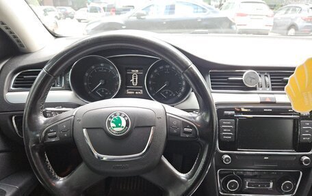 Skoda Superb III рестайлинг, 2011 год, 950 000 рублей, 12 фотография