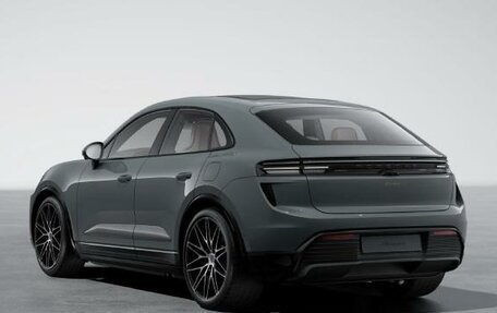 Porsche Macan, 2025 год, 23 190 000 рублей, 3 фотография