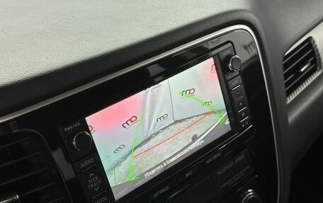 Mitsubishi Outlander III рестайлинг 3, 2014 год, 1 399 000 рублей, 17 фотография
